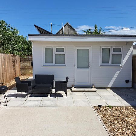 The Tiny Sea Gem Apartment Jaywick Sands Luaran gambar