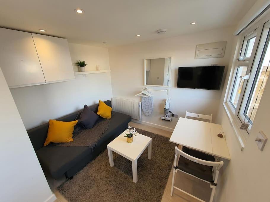 The Tiny Sea Gem Apartment Jaywick Sands Luaran gambar