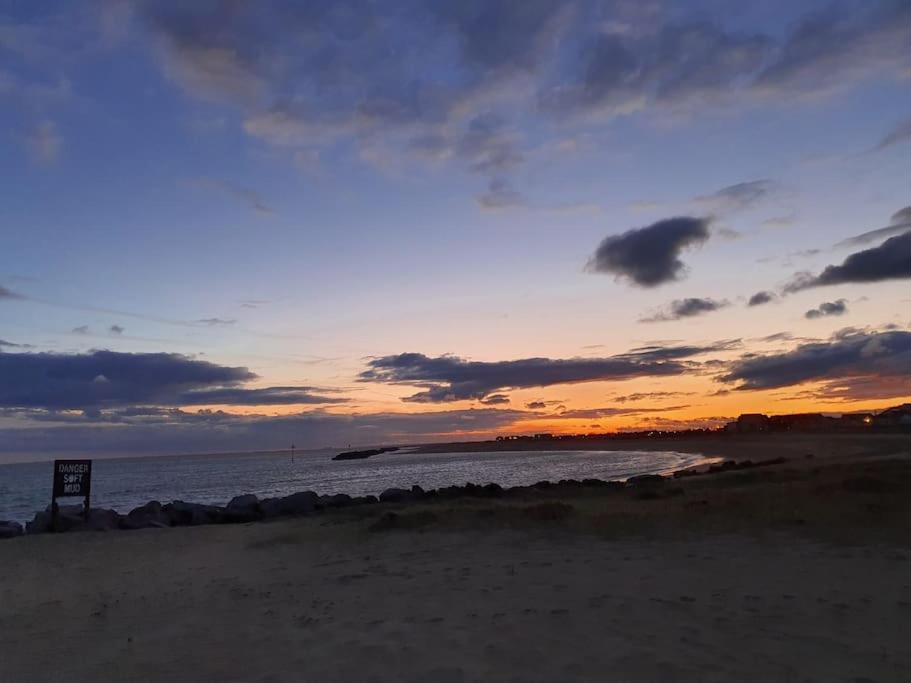 The Tiny Sea Gem Apartment Jaywick Sands Luaran gambar
